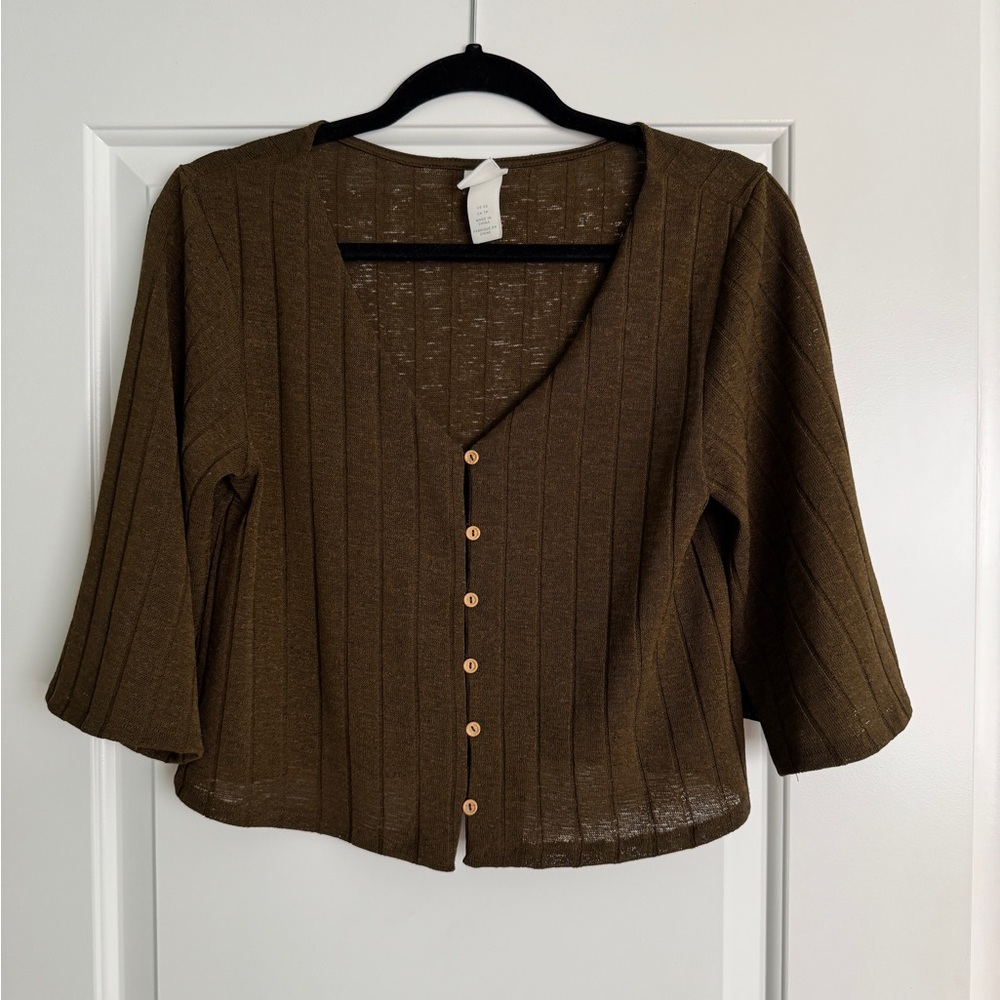 H&M Brown Ribbed Button-Up Top - Picture 2 of 5